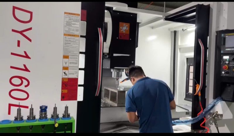 Vận hành máy CNC